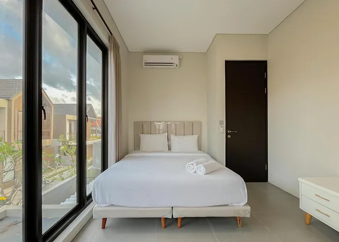 Damara Hijau 2br Kuta Bali Near By Travelio *