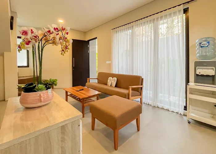 Damara Hijau 2br Kuta Bali Near By Travelio Villa